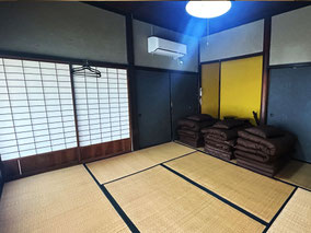 寝室①