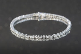 Bracelet, Collier, Gloor Goldschmied AG, Aarau, Schmuckkultur Andreas Vögele