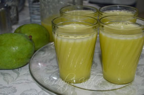 Quelle: http://melyskitchen.blogspot.de/ 2013/12/green-mango-juice.html