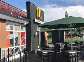 McDonald's Außenterrasse in 28279 Bremen-Habenhausen