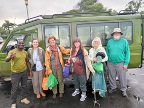 volcanoes-national-park-gorillas.jpg
