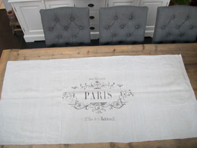 Tafelloper "Paris", Stoer, Sober, Industrieel, Puur, Robuust, Grof, Landelijk wonen, Sfeervol, Geleefd, Stijlvol, Doorleefd, landelijke stijl, landelijke decoratie
