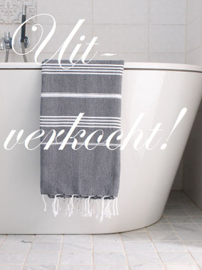 Hamamdoek XL zwart/wit Ottomania, Stoer, Sober, Industrieel, Puur, Robuust, Grof, Landelijk wonen, Sfeervol, Geleefd, Stijlvol, Doorleefd, landelijke stijl, landelijke decoratie