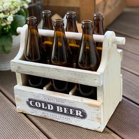 Individuell bedrucktes Biertragerl als Altholz - hergestellt in Wien von Daniel Schiek