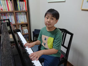 大好きなゲーム音楽をピアノで弾くよ！
