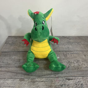 Peluche dragón10€