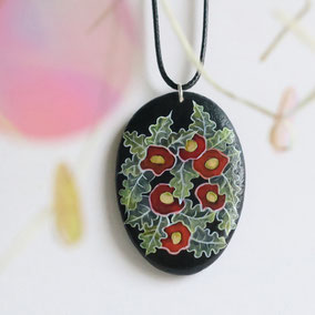 Pendentif galet FLEURS - peinture acrylique sur galet percé - fini satiné - anneau argent 925 - collier réglable coton ciré 1 mm noir - collection 2019 - pièce unique signée FAS 127