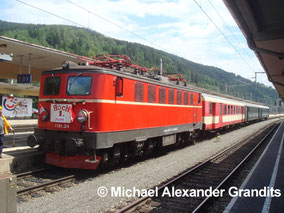 Sonderzug mit ÖBB 1141.24 & Schlierenwagen von Wien auf den Semmering