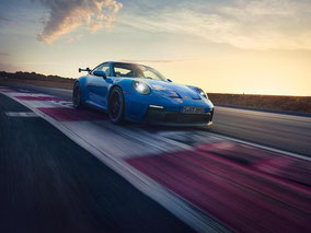 MAG Lifestyle Magazin Auto Motor Sport Motorsport Porsche 911 GT3 Sportwagen Videoclip Nürburgring Nordschleife