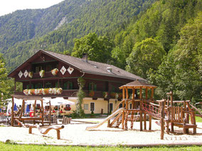 Urlaub im Alpbachtal, das Kaiserhaus in Brandenberg, das 500 Jahre alte Jagdhaus von Franz Joseph I. 