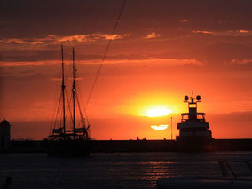 Islandhopping in den Kornaten, laut Alfred Hitchcock ist der Sonnenuntergang in Zadar schöner als in Kalifornien 