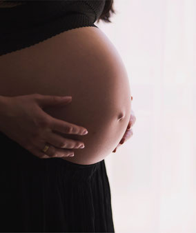 Schwangerschaft-Hypnose, HypnoBirthing, Hypnose in der Schwangerschaft, Paracelsia Hypnose Franziska Coray