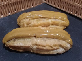 Eclair Café