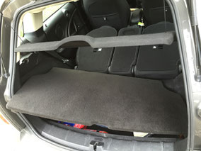 pannello che sta nel vano bagagli mini countryman