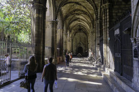 Bild: Kreuzgang der Catedral de Santa Eulàlia, Barcelona