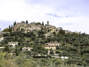 Bild: Wohnmobilreise zu entlegenen Bergdörfern der Provence, hier Coaraze