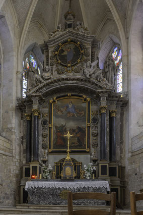 Bild: Hauptaltar in der Église abbatiale Saint-Sauveur in Montivilliers