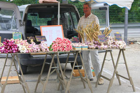 Bild: Markt in Velleron (Le marché agricole de Velleron)