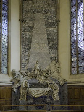 Bild: Grabmal Moritz von Sachsen in der Église Saint-Thomas in Strasbourg