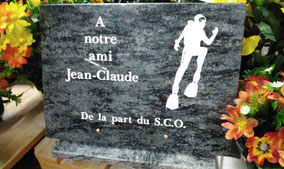 plaque-funeraire-polissage-decoupe-gravure-obseques