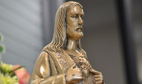 bronze-statrue-figurine-christ-paroisse-avignon