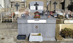 placage-monument-funeraire-granit-marbre-gravure-personnalise