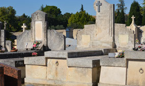 monument-funeraire-nettoyage-karsher-pompes-funebres-marbrerie-orange