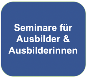 Bild mit unseren Seminarkatalogen