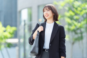 周囲に気づかれにくい方法など、多彩なアプローチに対応