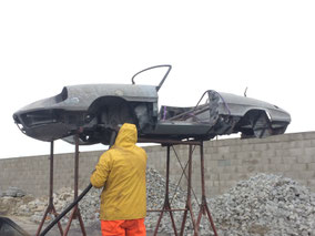 Alfa Romeo Spider, Unterbodenschutz Entfernung, Entlackung der Karosserie, Alfa Getriebe Reinigung