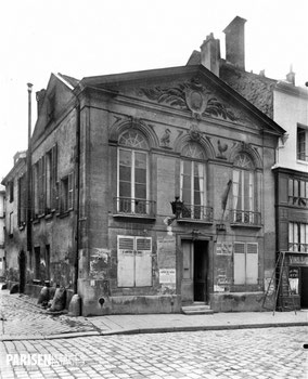 Pavillon de surveillance du marché aux chevaux (devenu alors commissariat) rue Geoffroy Saint-Hilaire