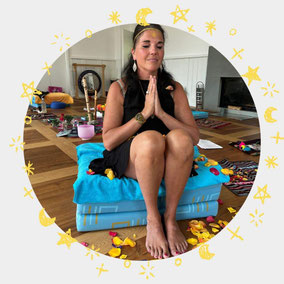 Verbinde dich mit deiner Ur-Essenz und lass die Sternenkraft der Plejaden in deinem Energiefeld wirken. Ankommen bei dir selber löst Glücksgefühle und Erdung aus.