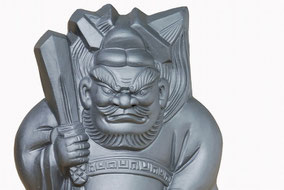 ❙ 鐘馗さん-Shoki of amulet - 鬼瓦工場にある淡路瓦の