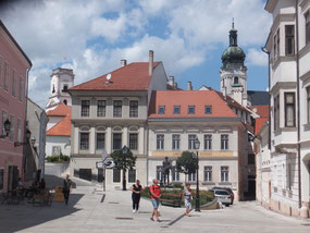 Gyor-koopmanshuizen-plein-Hongarije