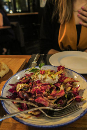 Bank Zurich restaurant Helvetiaplatz sharing dishes trendy