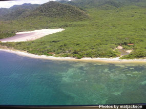 Playa Los Cocos Buen Hombre (Photos by matjackson)