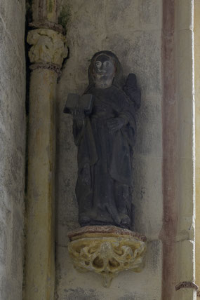 Bild: Statue in der Chapelle Notre-Dame de Tronoën 