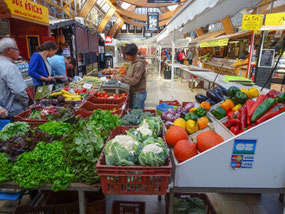 Bild: Neue Markthalle "Halles St.-Francois" in Quimper