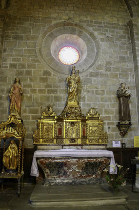 Bild: Pfarrkirche Notre-Dame-de-l’Assomption in Abbaye Saint-Hilaire 