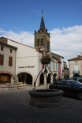 Hausboot-Tour auf dem Canal de Montech, Canal Latéral à la Garonne und Petite Baise 