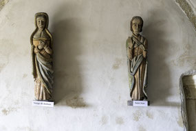 Bild: Statuen Vierge de douleurs und Saint Jean in der Chapelle Notre-Dame de Penhors  