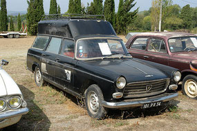 Peugeot 404 Leichenwagen