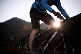 Jetzt Corratec e-Mountainbikes Probe fahren bei e-motion Herdecke