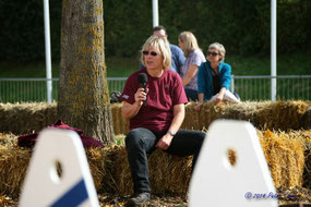 bei einer Flyball-Vorführung