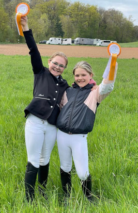 Romy Wieprecht und Joline Emmerich - zwei Siegerinnen