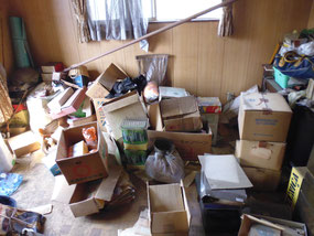 三郷　お部屋片づけ　ゴミ屋敷清掃　不用品回収