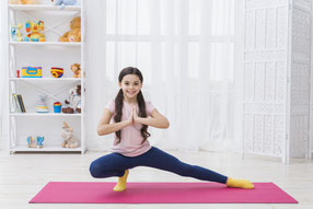 Yoga, YOGA für Kinder, Kinderyoga, Yogaschule, Yogaunterricht, Kinderturnen, KinderYogaHueckelhoven, KinderyogaDRK, KinderyogaAW0, YogafürKinderHeinsberg, YogafürKinderErkelenz, YogafürKinderHückelhoven, Wassenberg, Wegberg,KinderyogaErkelenz, KinderYogaH