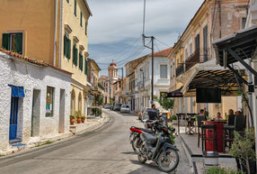 Street scene in Lefkimmi, Corfu