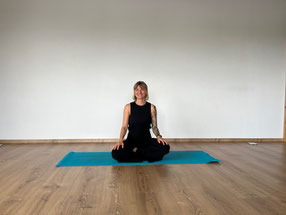 Yogalehrerin Stephanie Winning