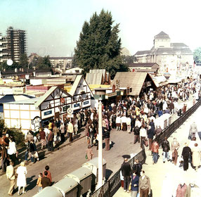 Konsum Herbstmarkt Wallstraße Dresden 1989